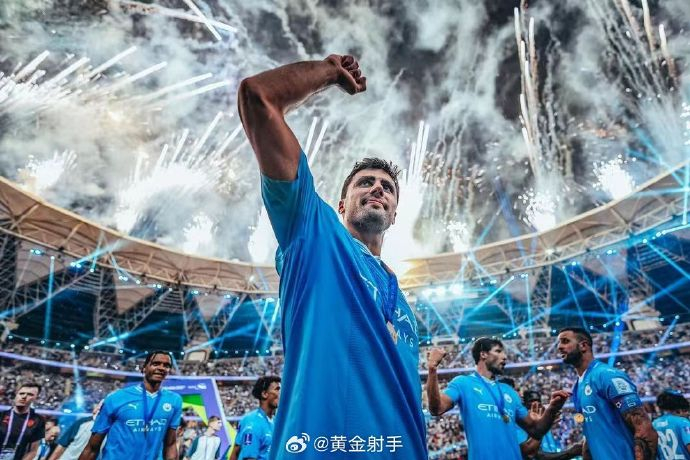 曼城向罗德里提供新长约